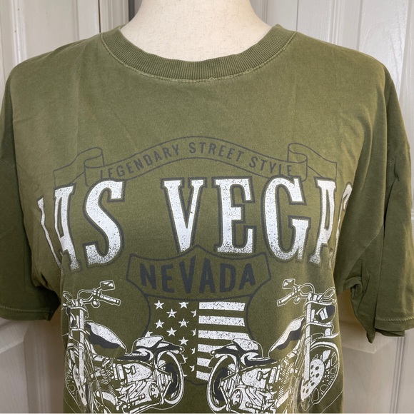 Forever 21 Las Vegas Motorcycle graphic tee - Picture 2 of 10